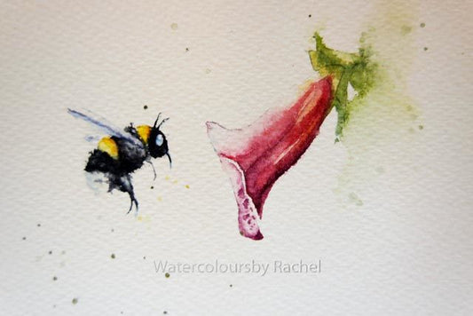 How to paint a bumble bee in 8 easy steps